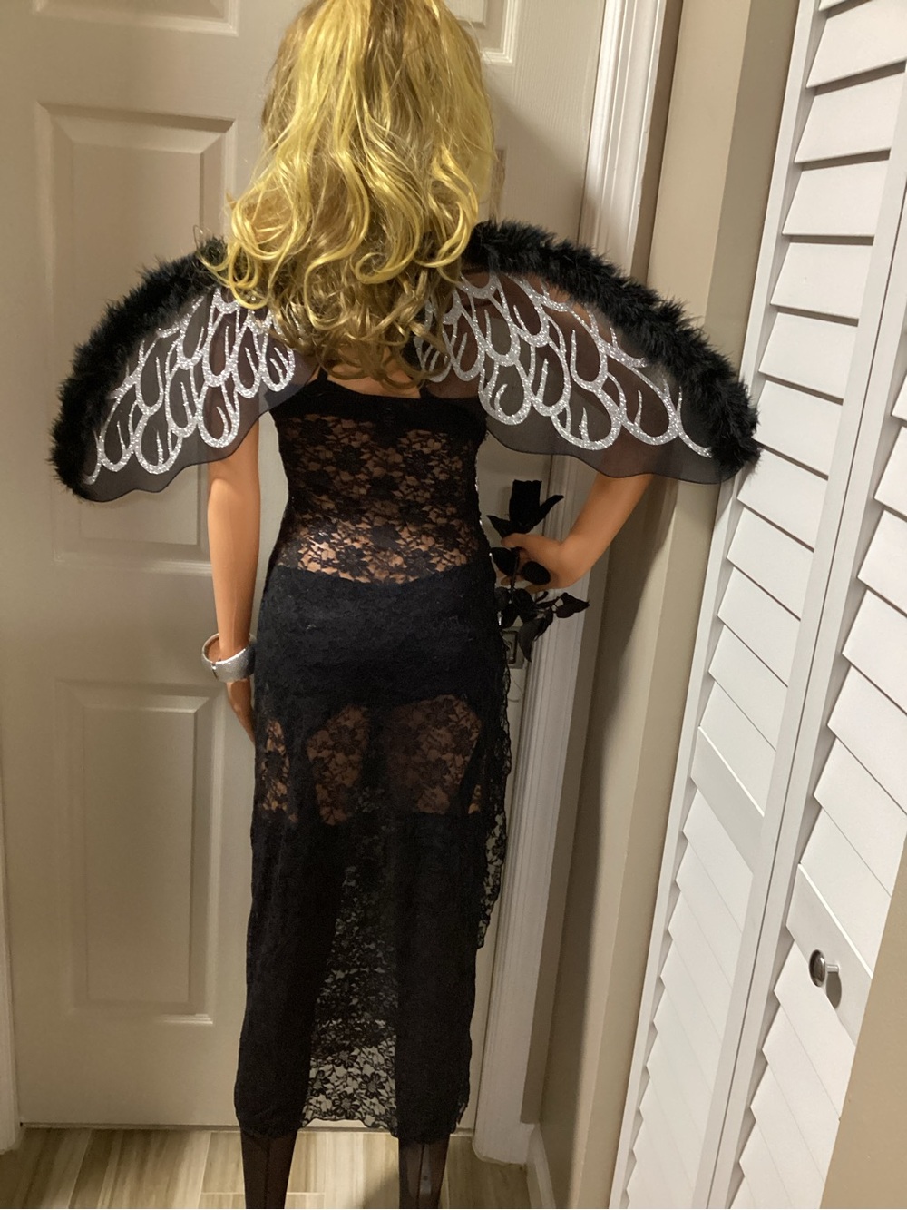 Dark Angel with Wings Halloween Costume - Picture 7 of 11